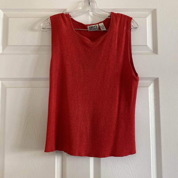 Red silk Chicos set with shell buttons - size 2 - Picture 2 of 15